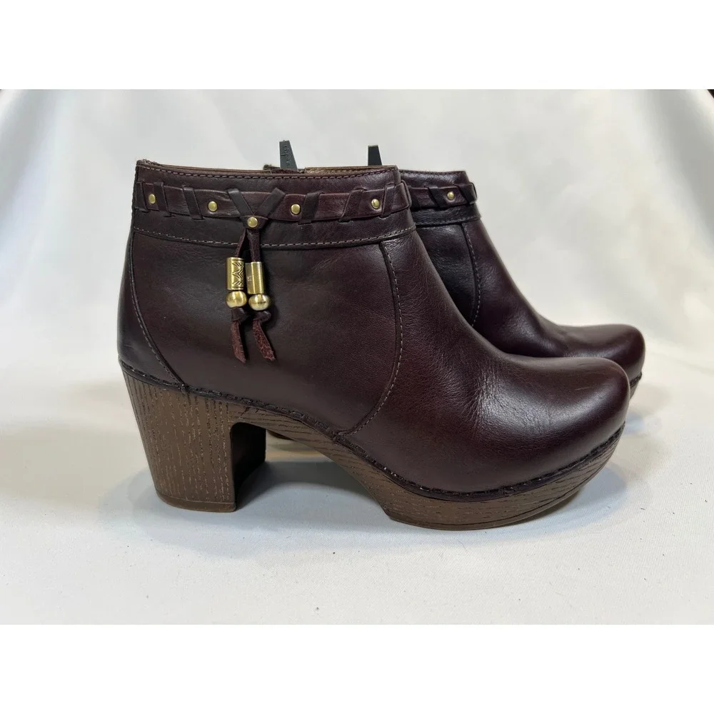 Dansko Burgundy Leather Braided Tassel Ankle Boots Clogs Size 39